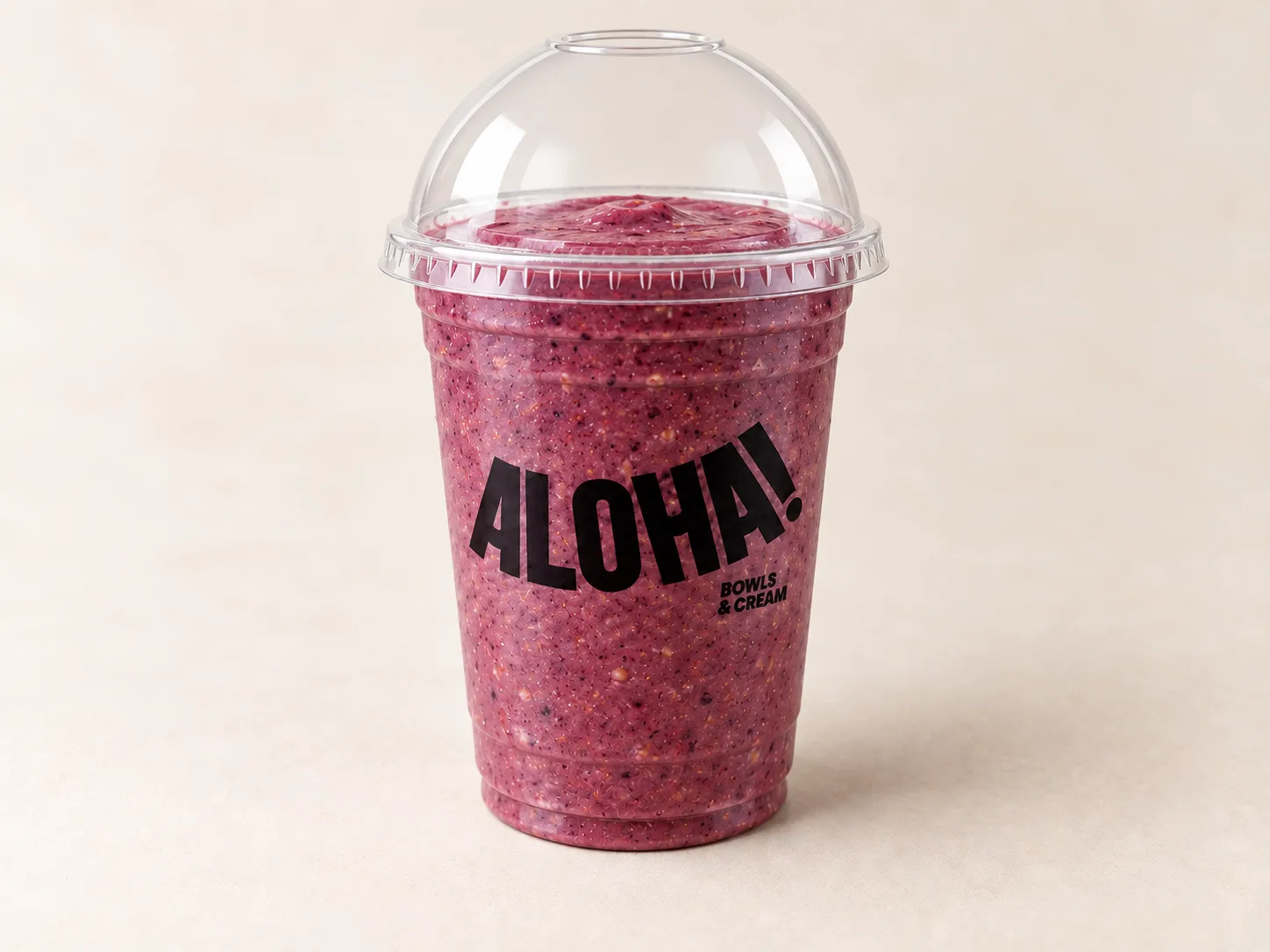 Açaí Superboost smoothie in an ALOHA! cup
